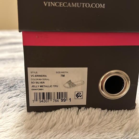 Brand new never worn. Vince Camuto jelly sandal! - Picture 3 of 4